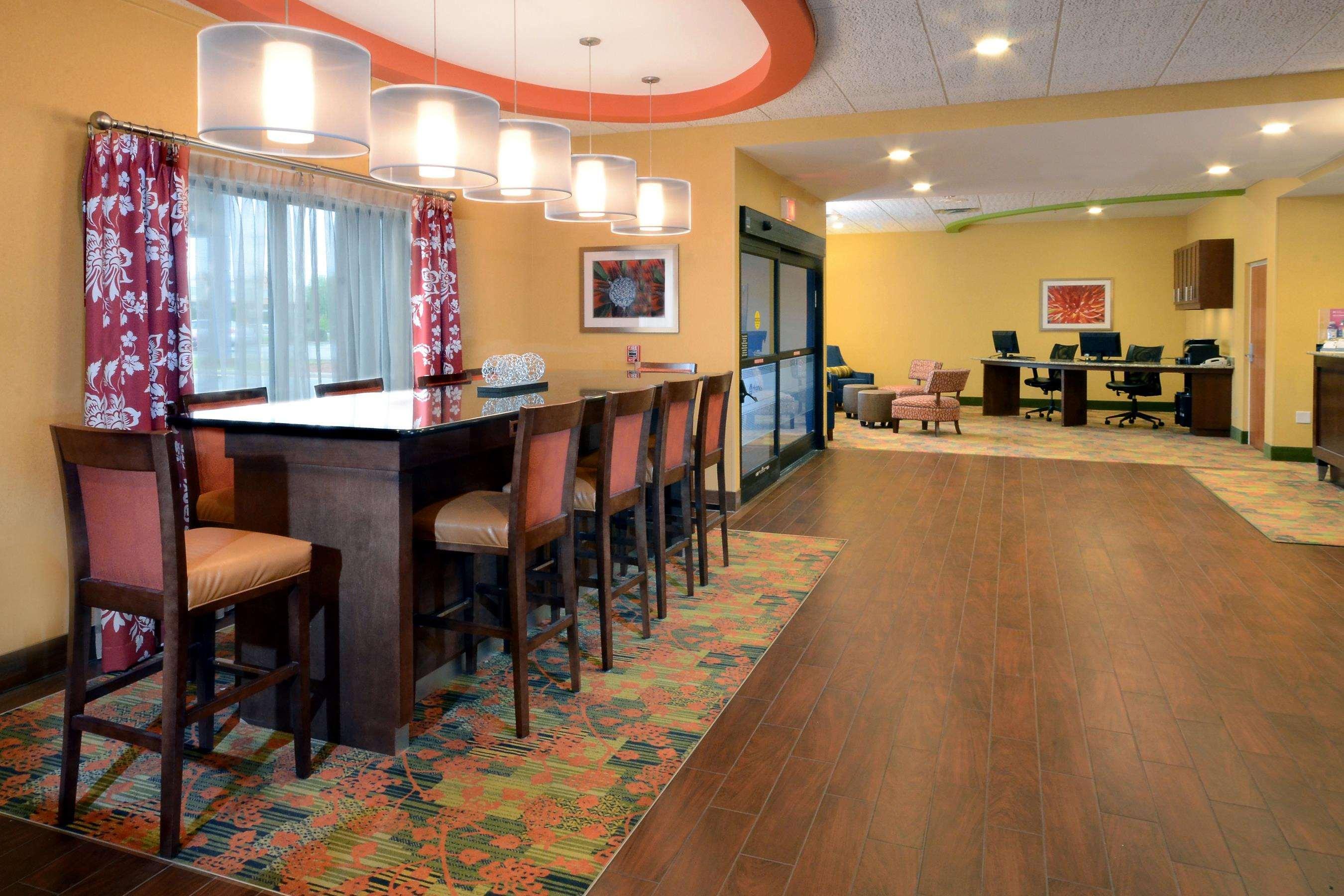 Hampton Inn Fayetteville Fort Bragg Exteriör bild