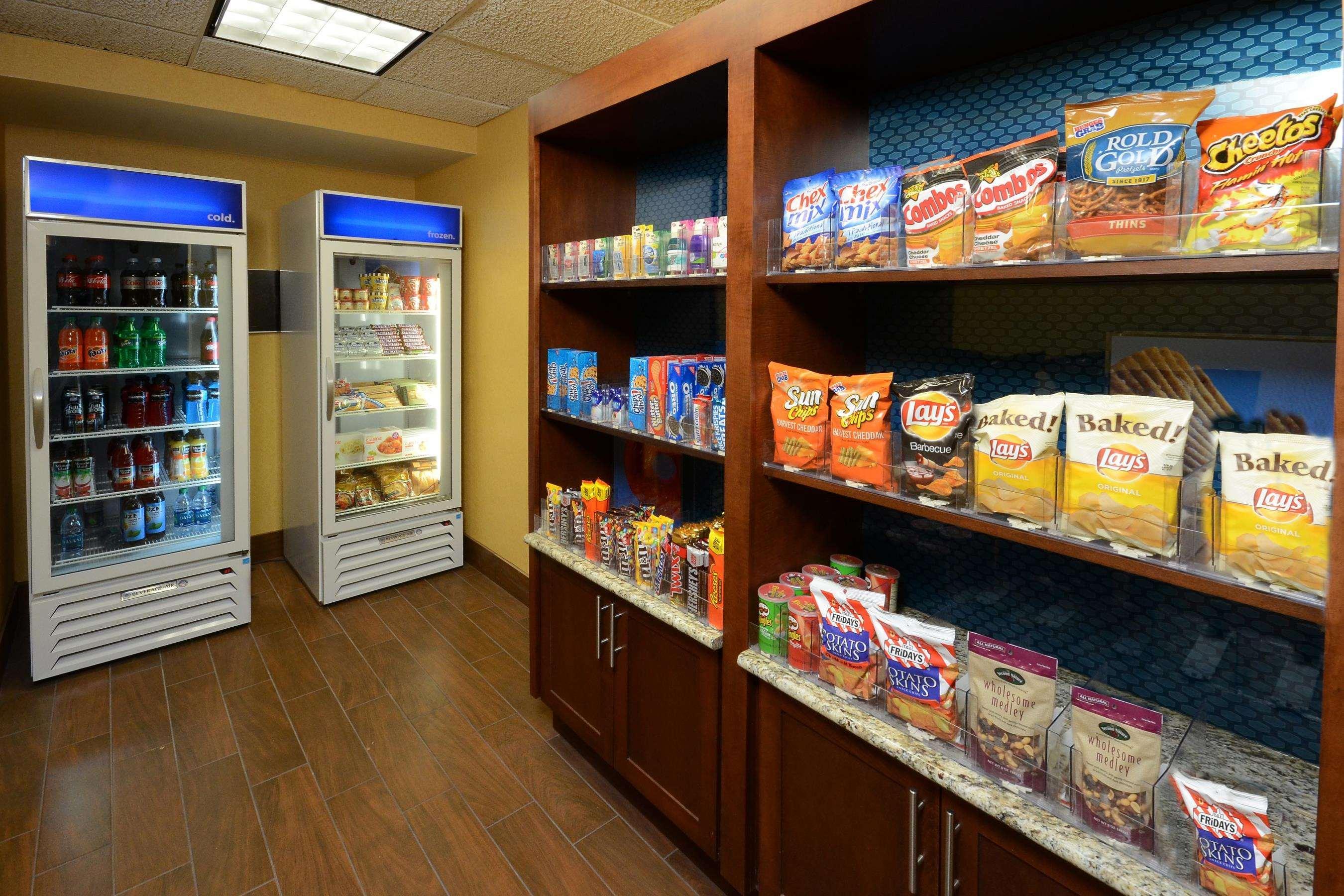 Hampton Inn Fayetteville Fort Bragg Exteriör bild