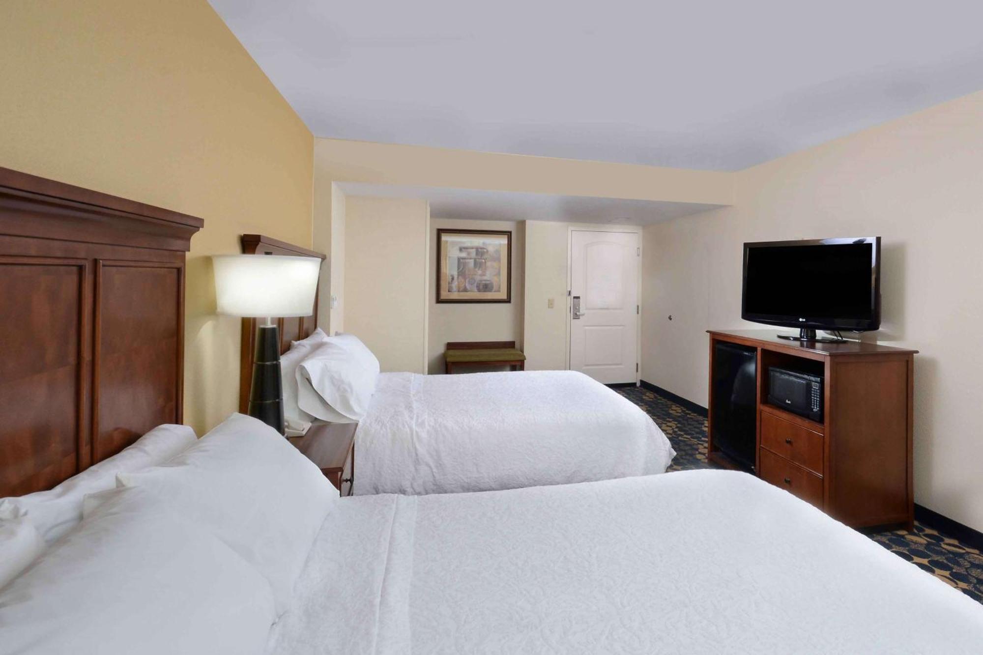 Hampton Inn Fayetteville Fort Bragg Exteriör bild