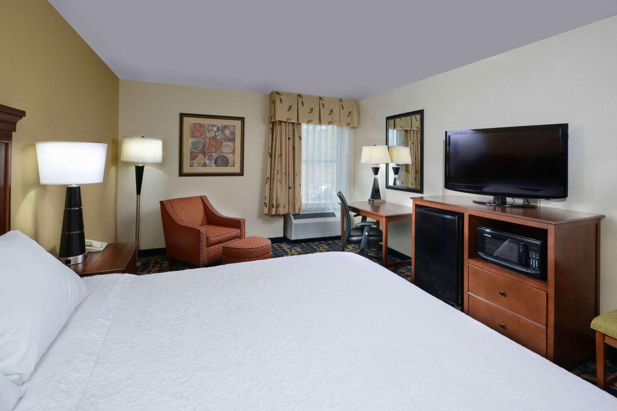 Hampton Inn Fayetteville Fort Bragg Exteriör bild