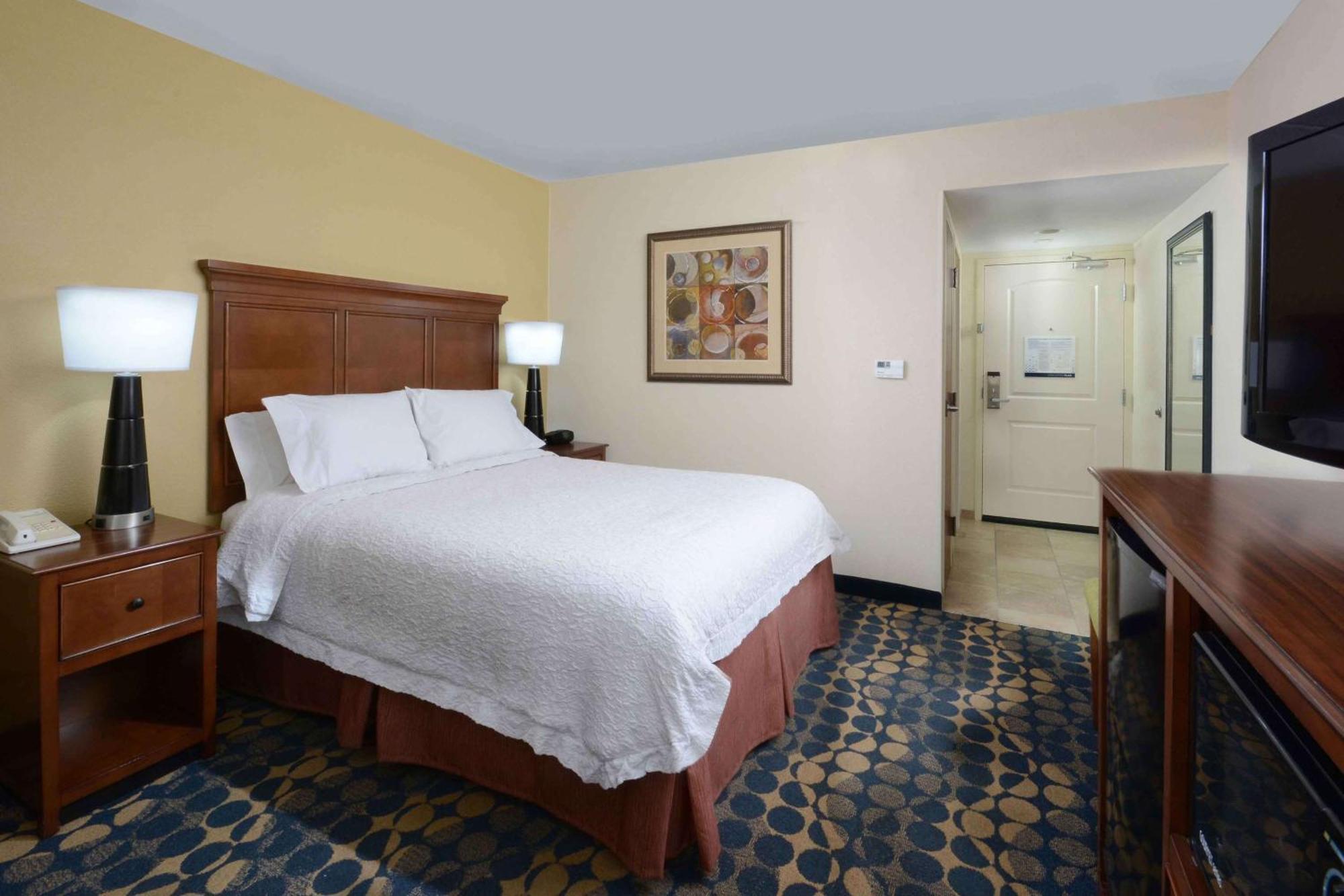Hampton Inn Fayetteville Fort Bragg Exteriör bild