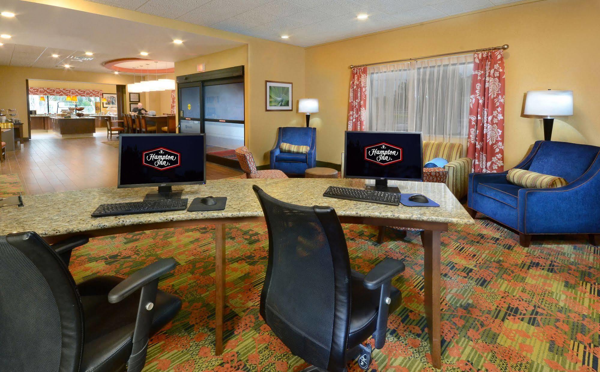 Hampton Inn Fayetteville Fort Bragg Exteriör bild