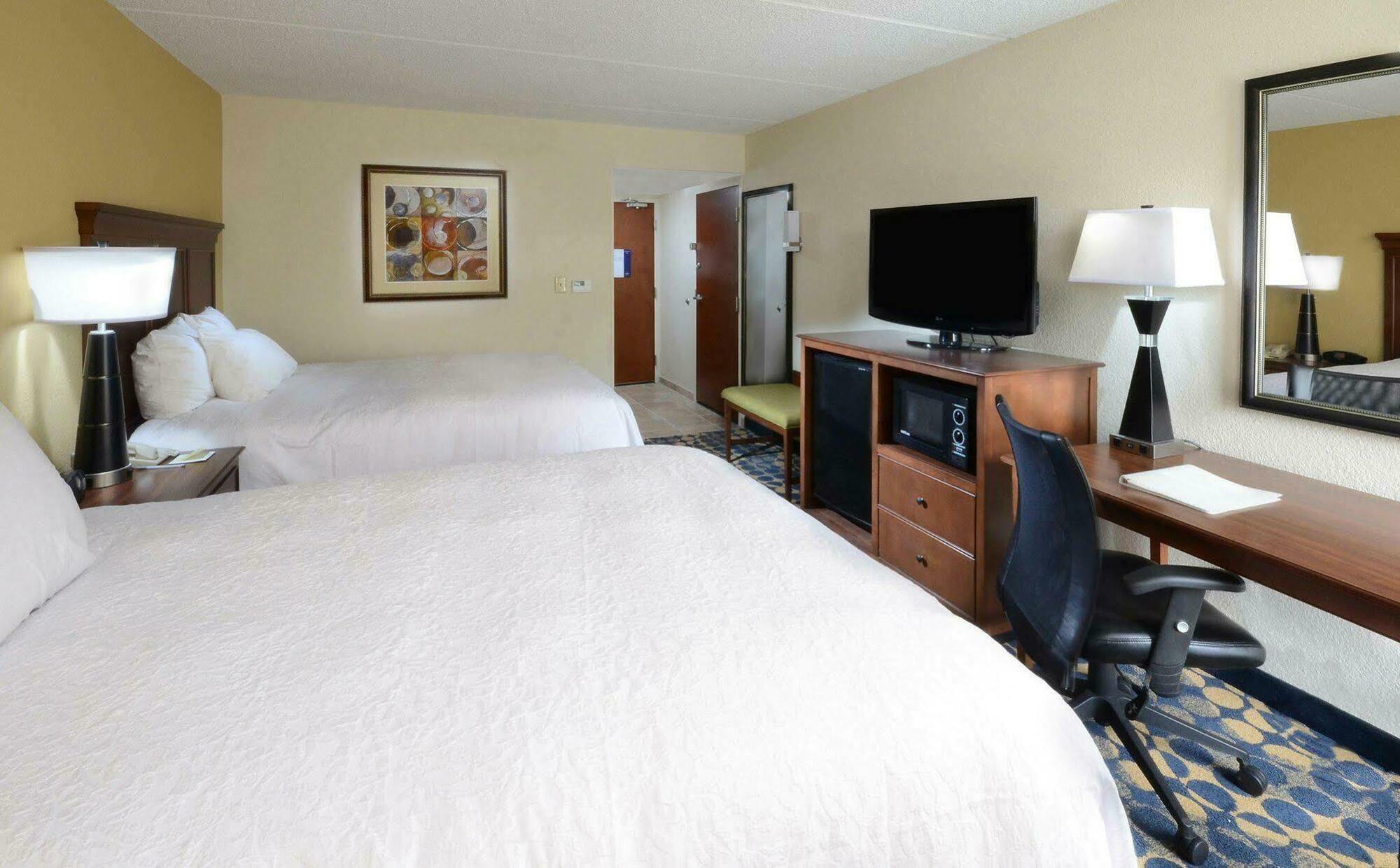 Hampton Inn Fayetteville Fort Bragg Exteriör bild